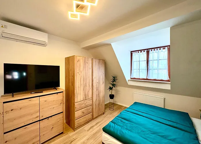 Apartmany Top - Parkovani A Nabidka Snidane - Pohodli V Centru Česká Lípa