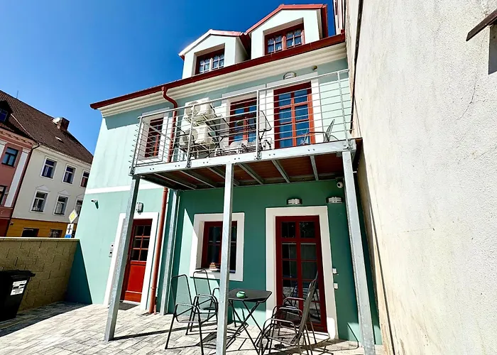 Apartmany Top - Parkovani A Nabidka Snidane - Pohodli V Centru * Česká Lípa